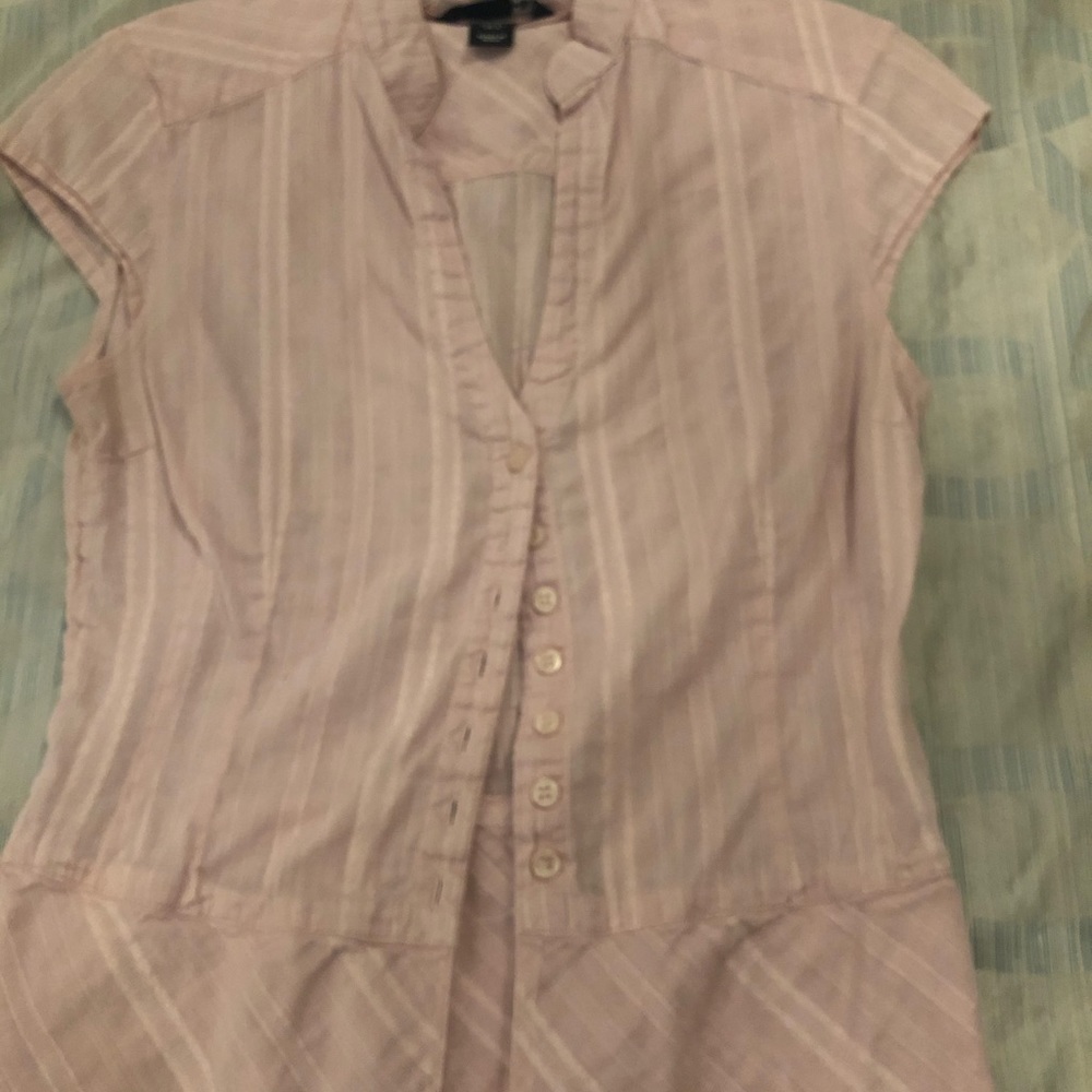 Light pink v neck fitted blouse